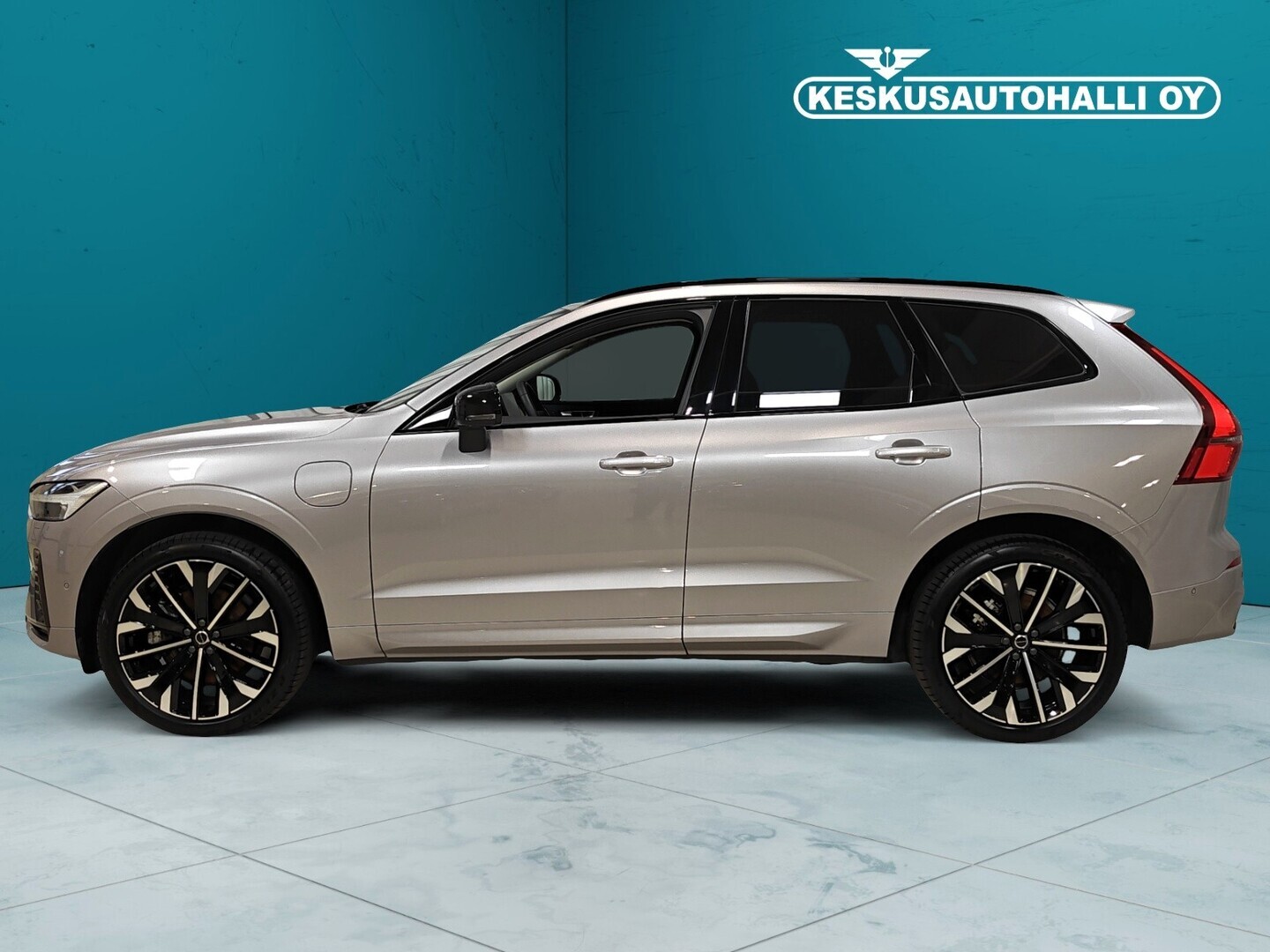 VOLVO XC60 3