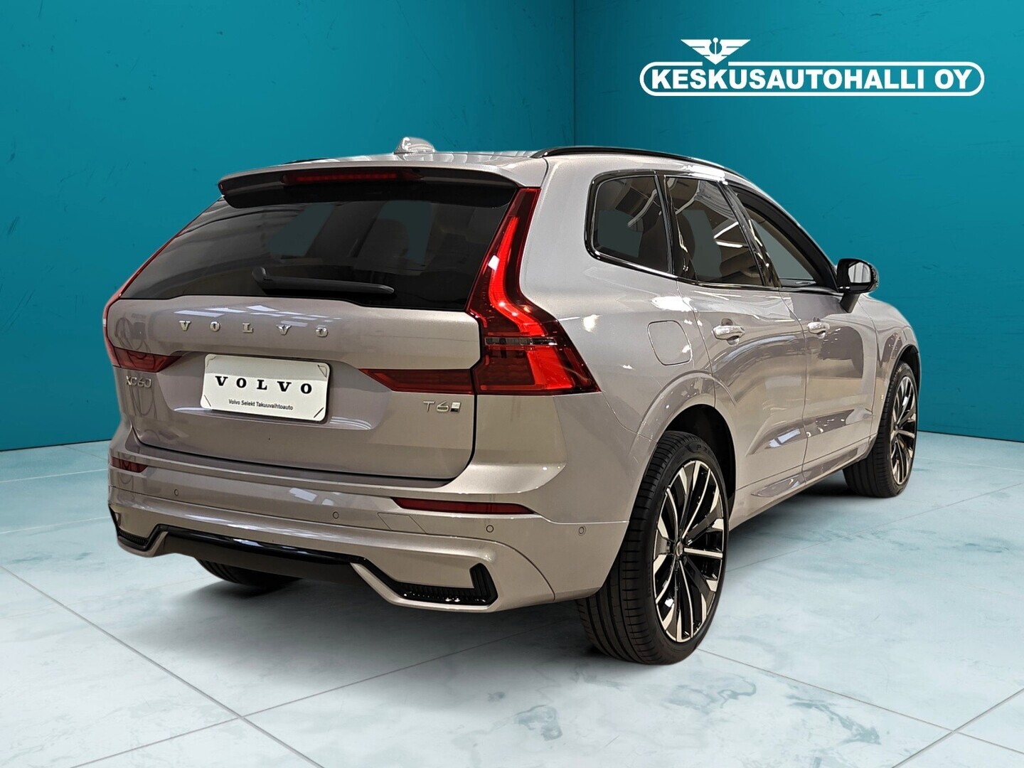 VOLVO XC60 5