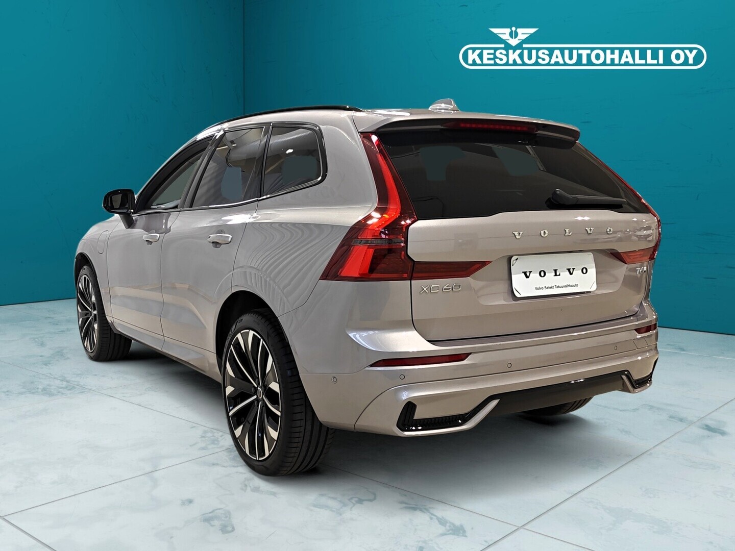 VOLVO XC60 7