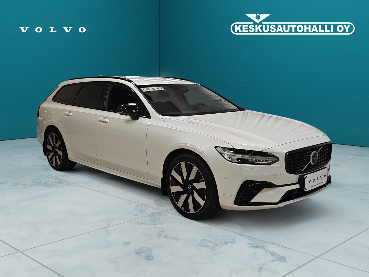 VOLVO V90 2025