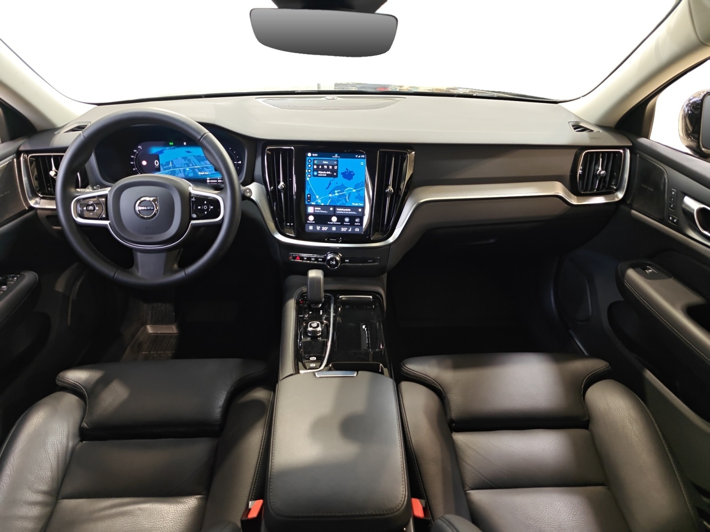 VOLVO V60 2025