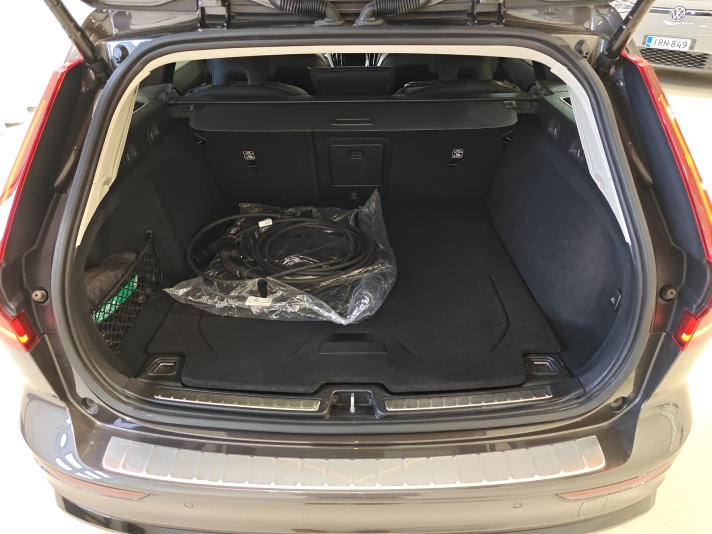 VOLVO V60 2025