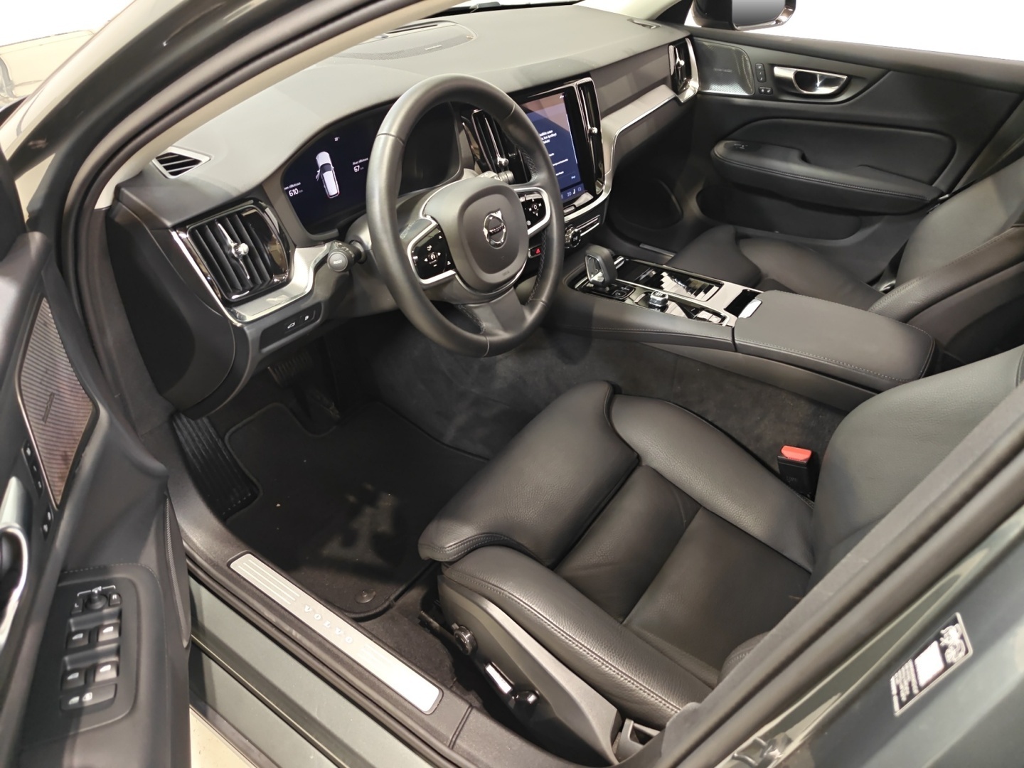 VOLVO V60 2026