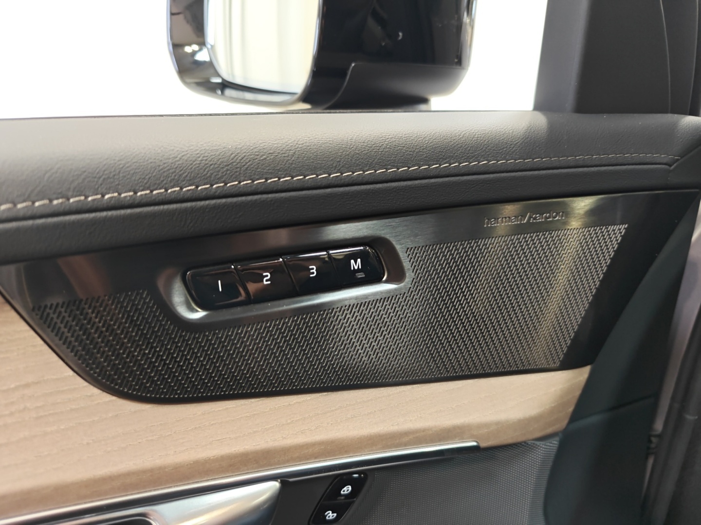 VOLVO XC90 2026