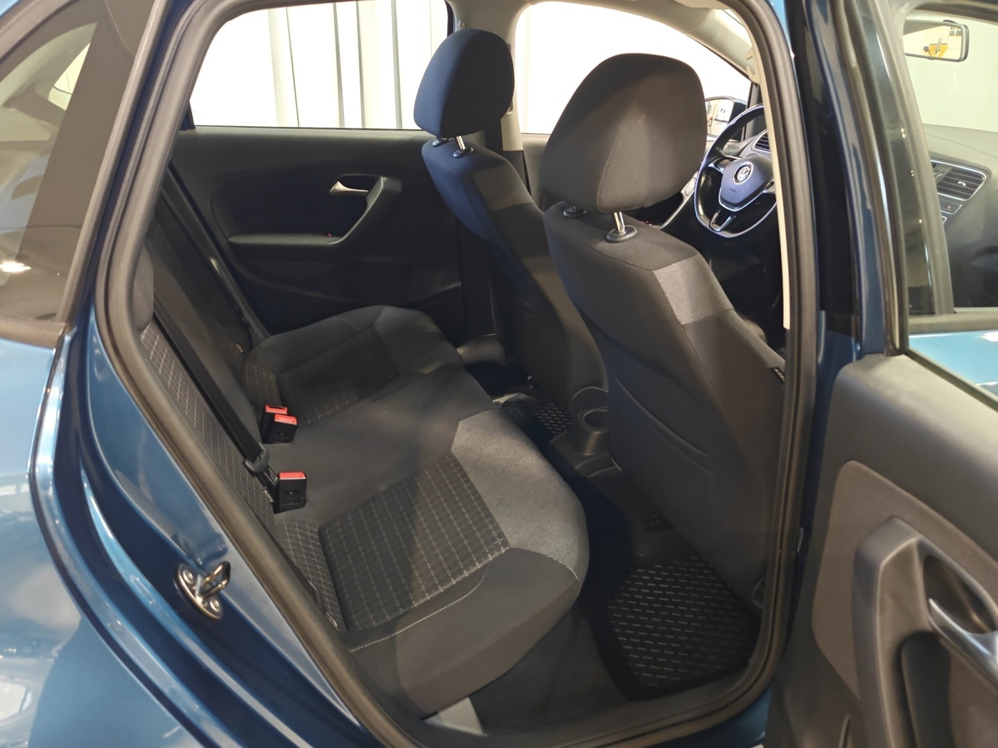 VOLKSWAGEN Polo 2017