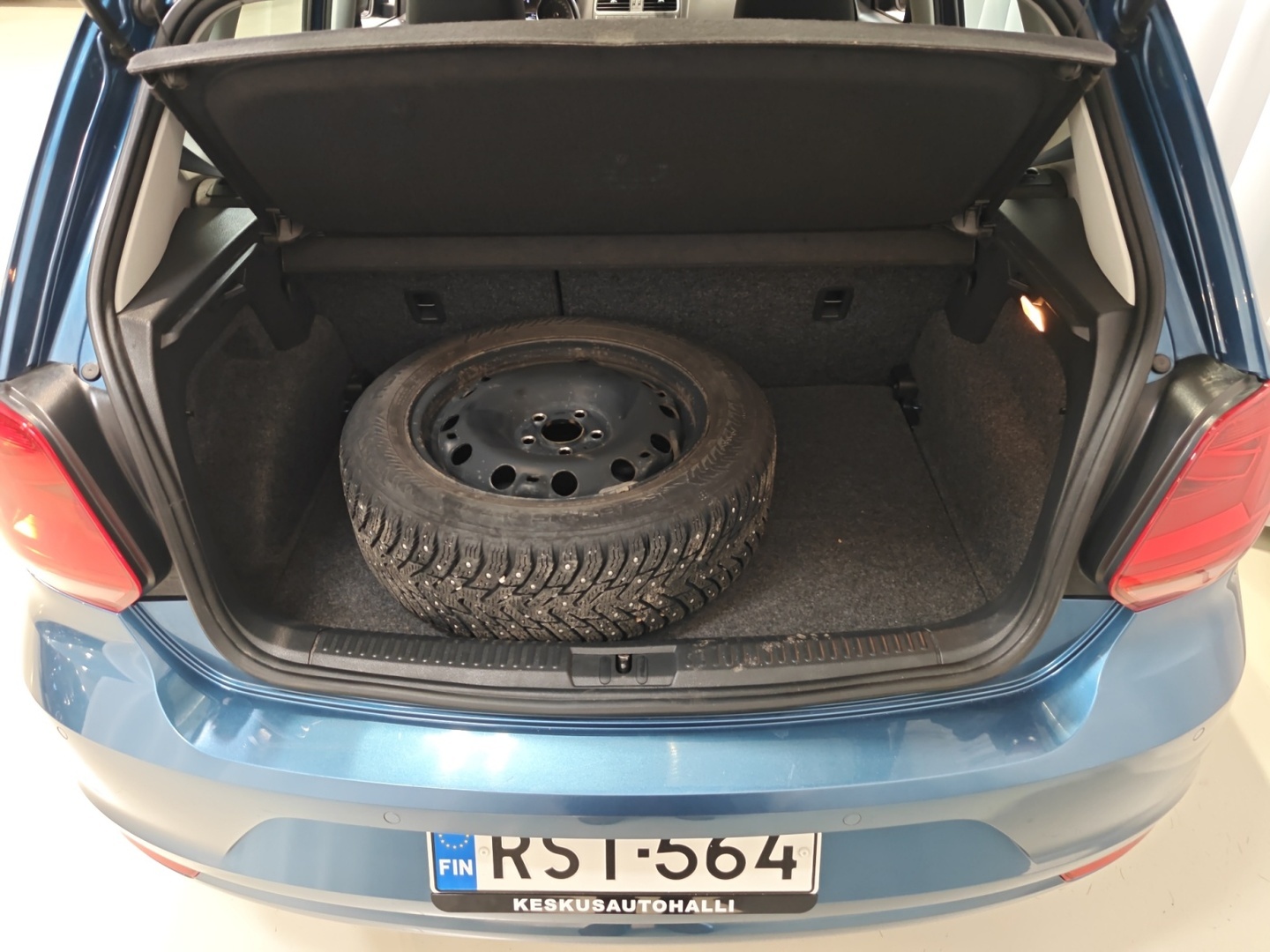 VOLKSWAGEN Polo 2017