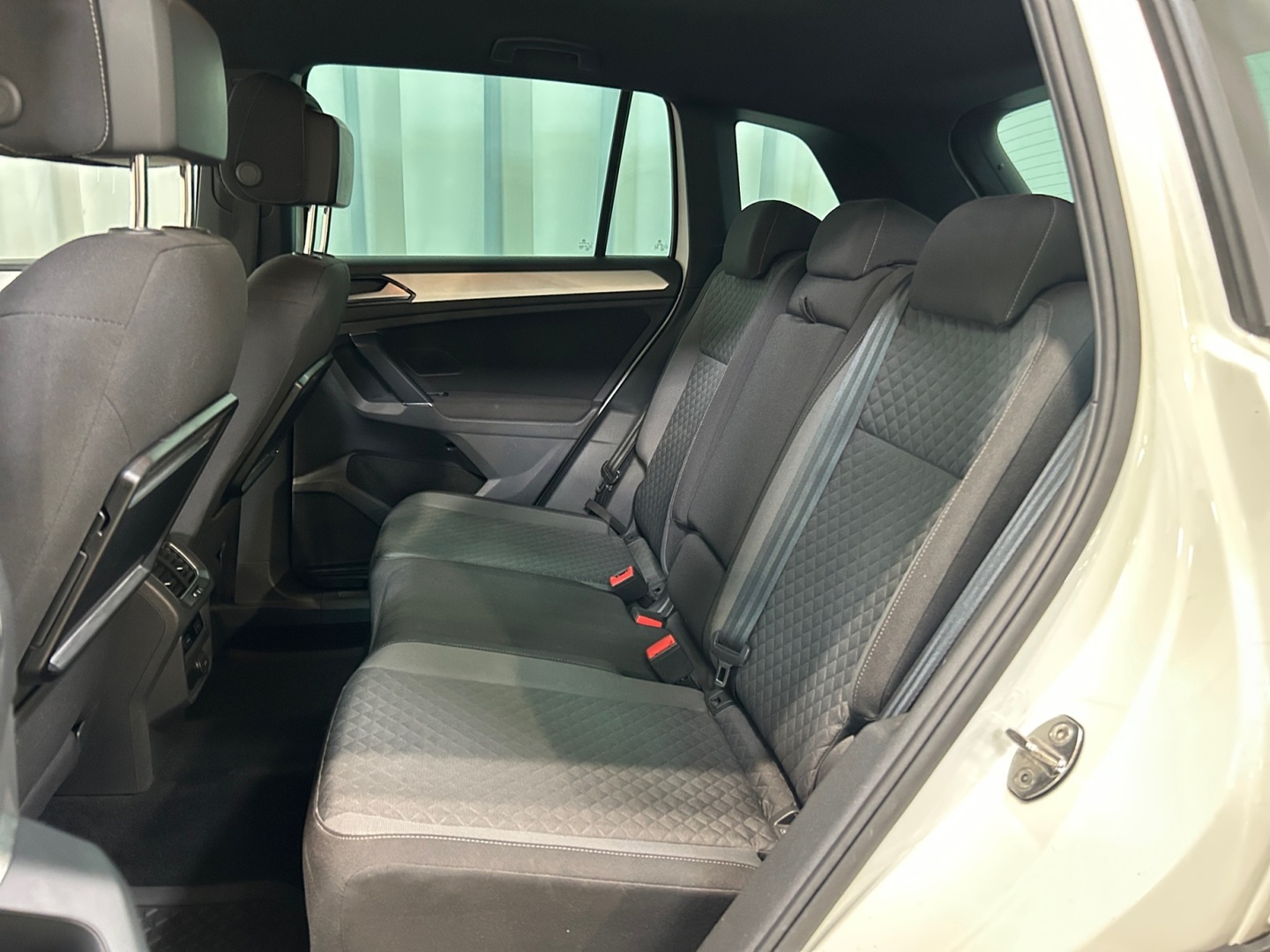VOLKSWAGEN Tiguan 2016