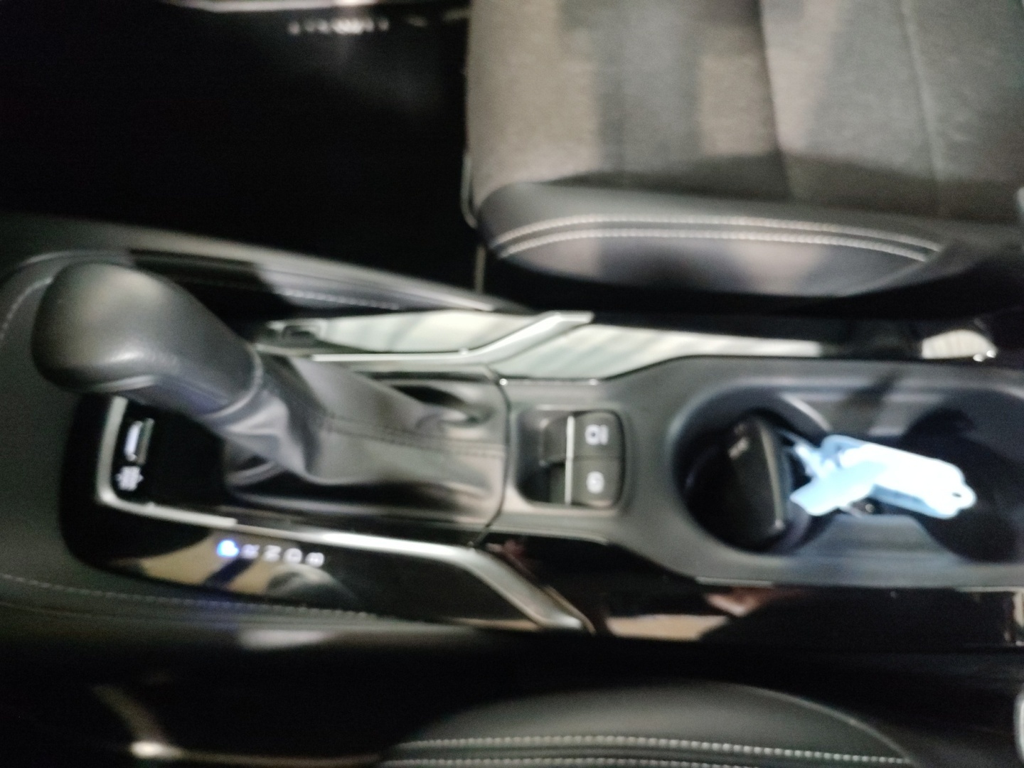 TOYOTA Corolla 2024