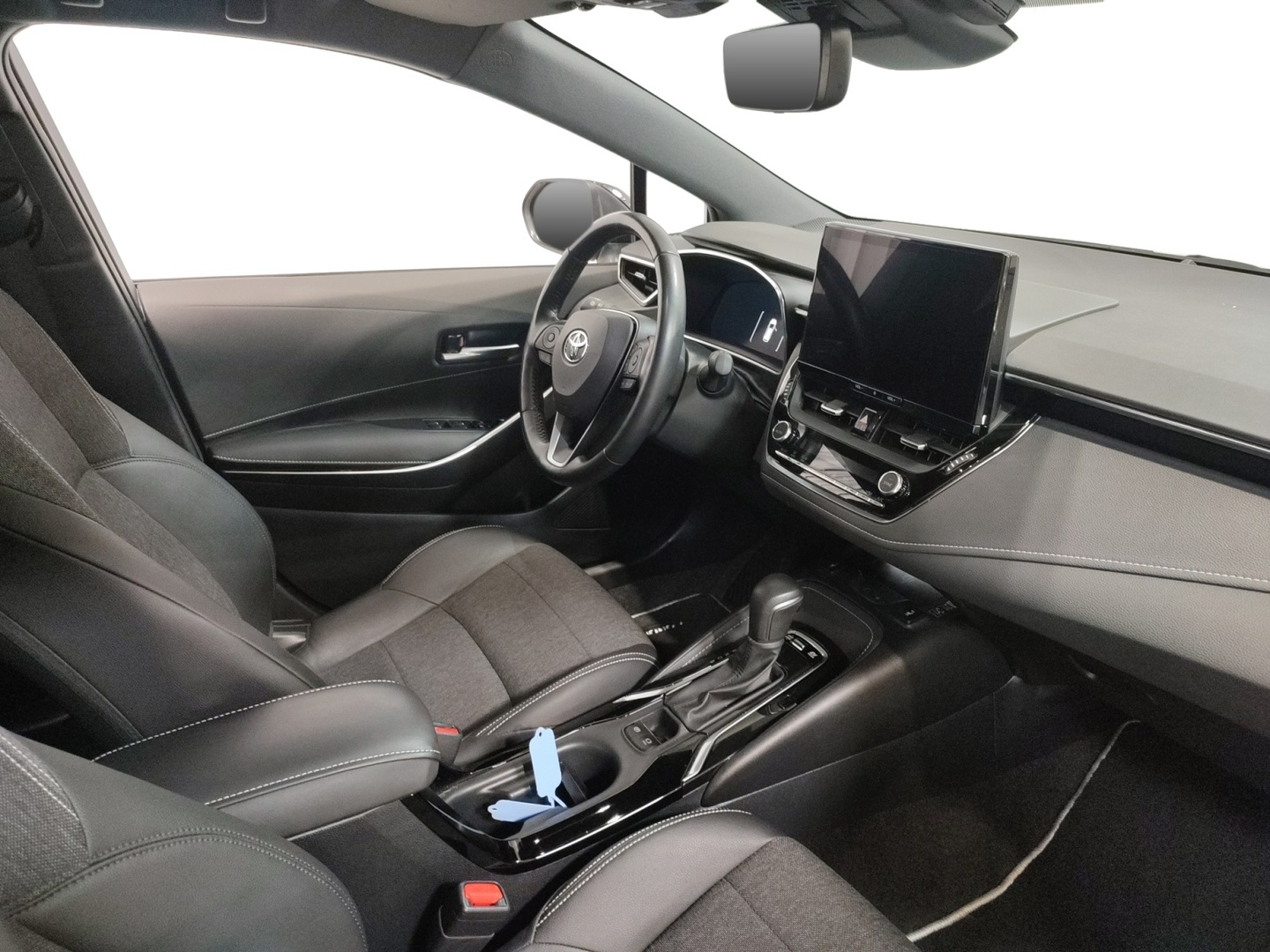TOYOTA Corolla 2024