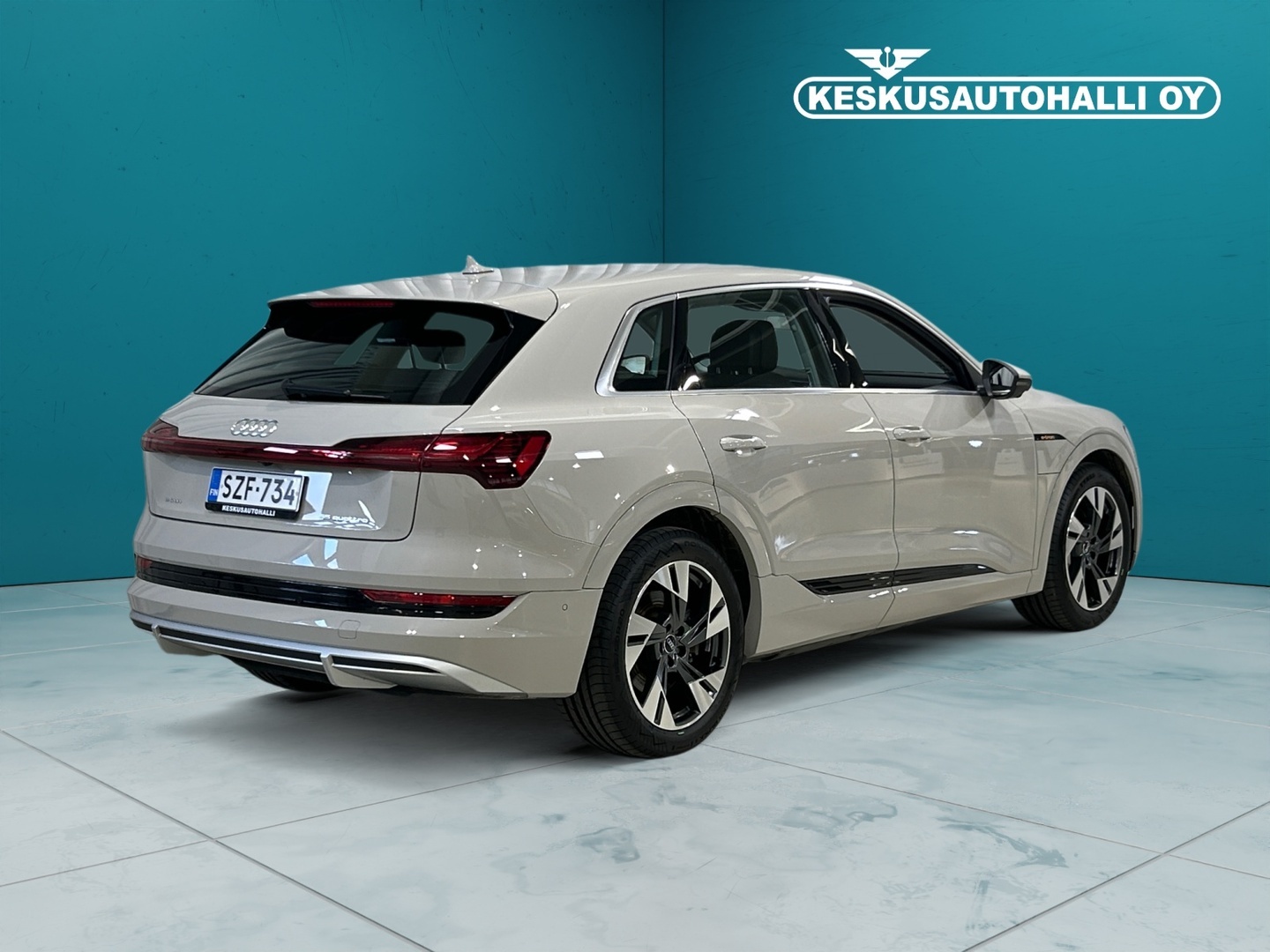 AUDI E-TRON 2021