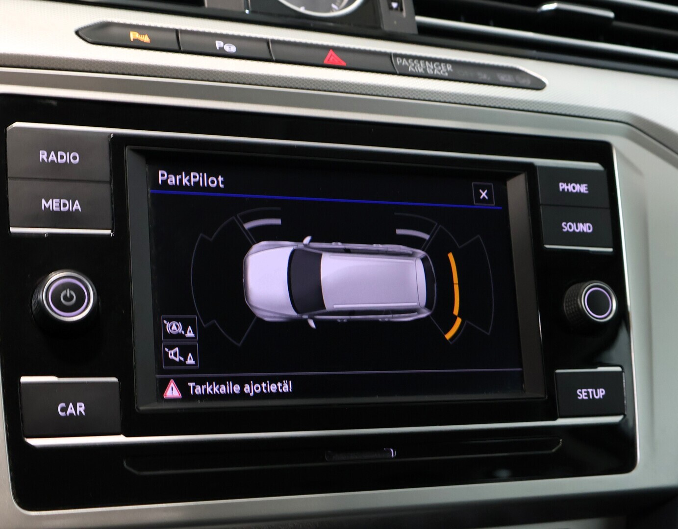 VOLKSWAGEN Passat 2018