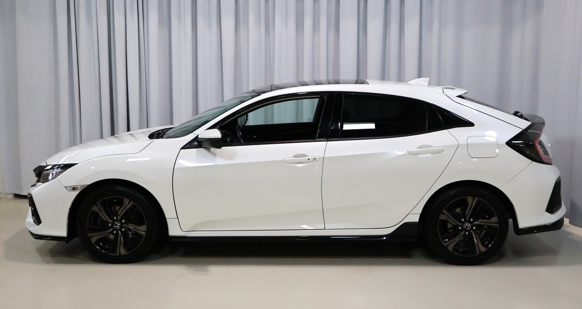 HONDA Civic 2018