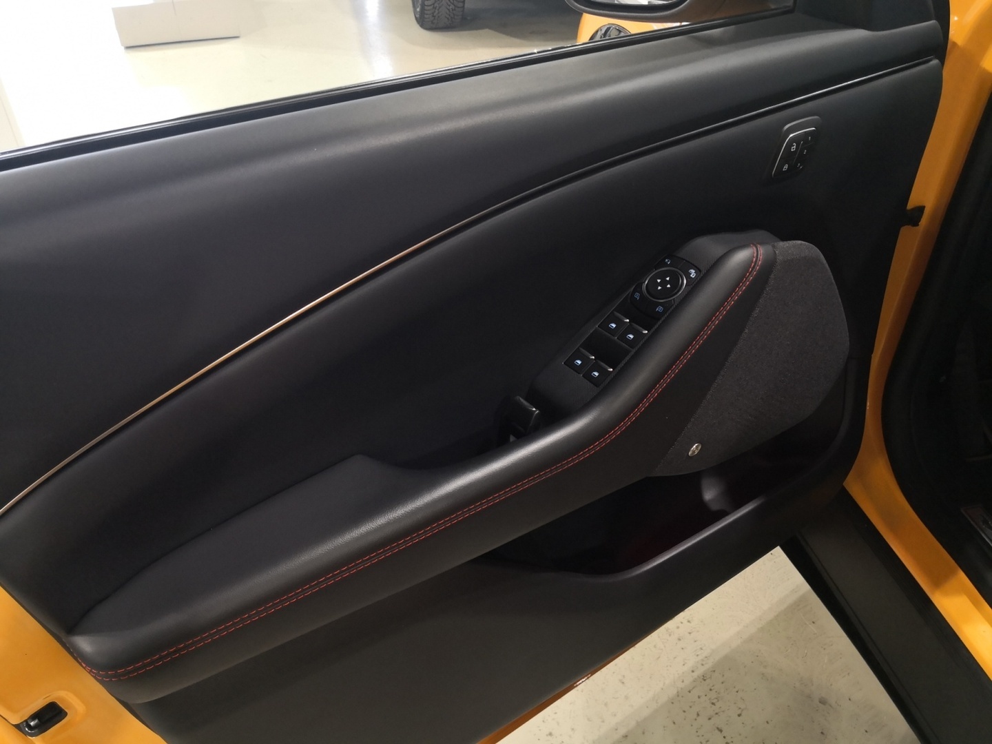 FORD Mustang Mach-E 2022