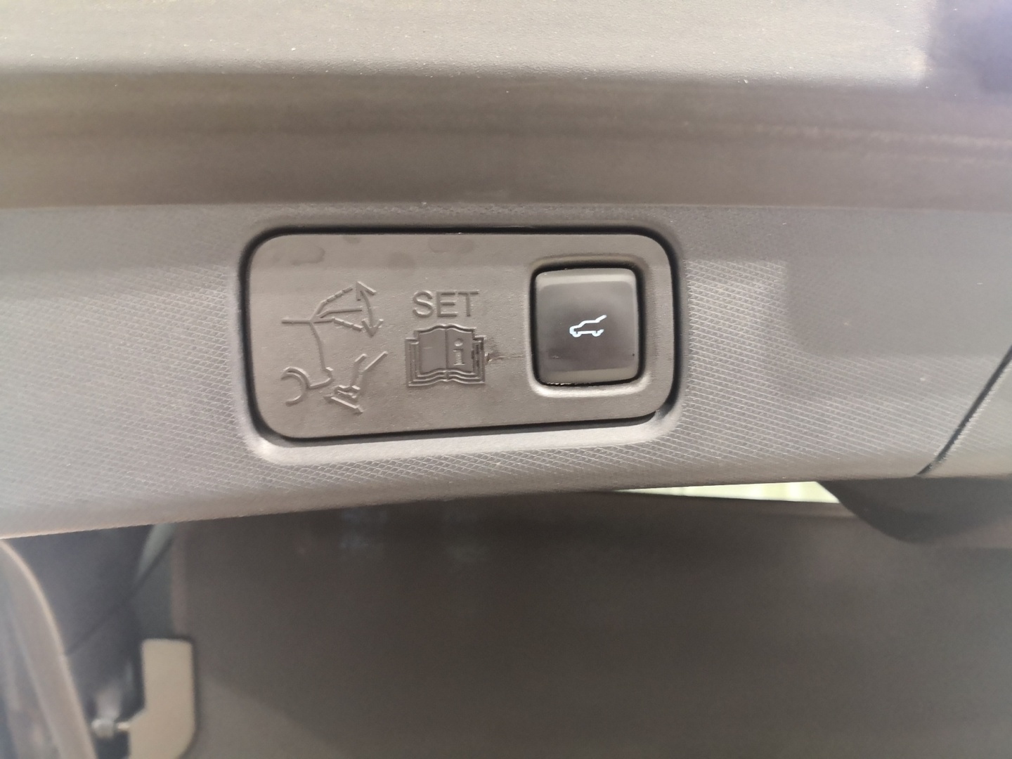 FORD Mustang Mach-E 2022