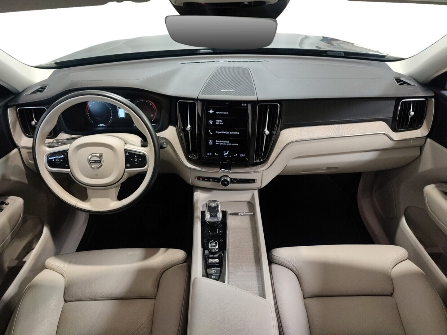 VOLVO XC60 2021