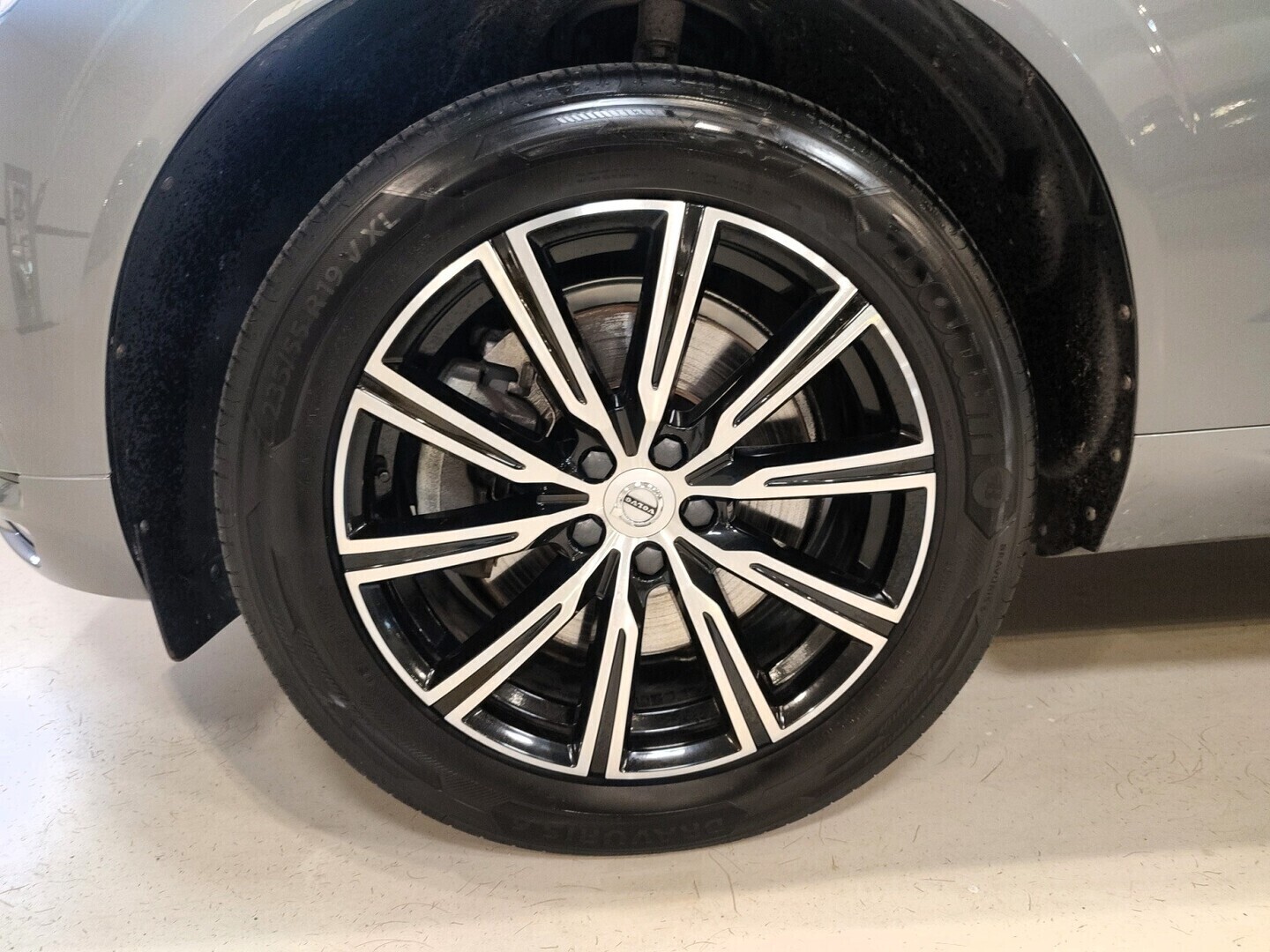 VOLVO XC60 2021