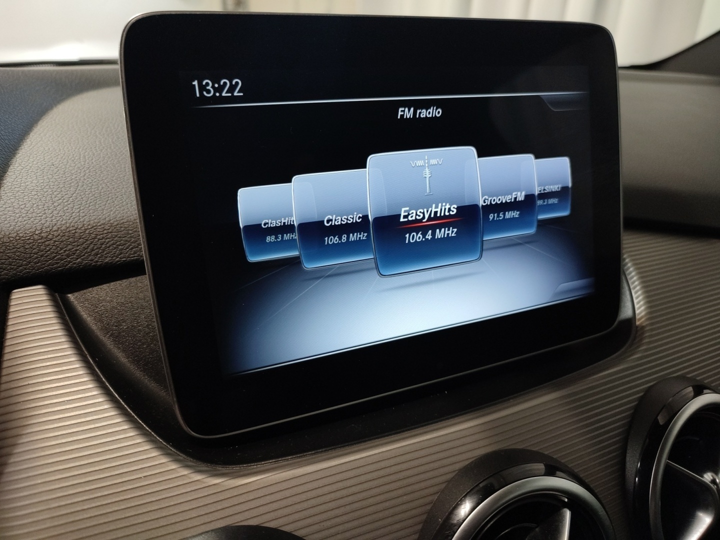 MERCEDES-BENZ B 2018