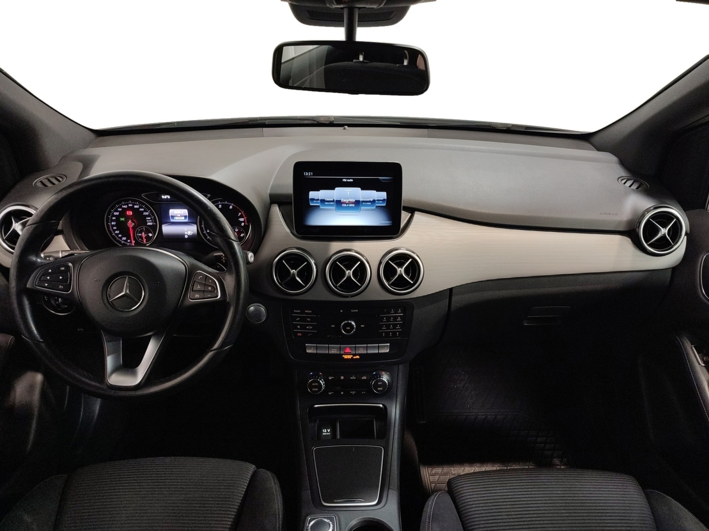 MERCEDES-BENZ B 2018