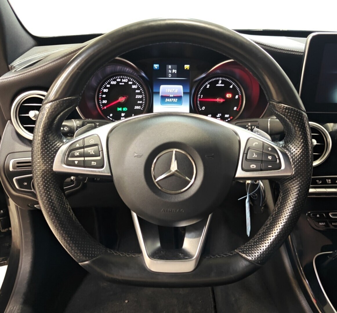 MERCEDES-BENZ C 2015