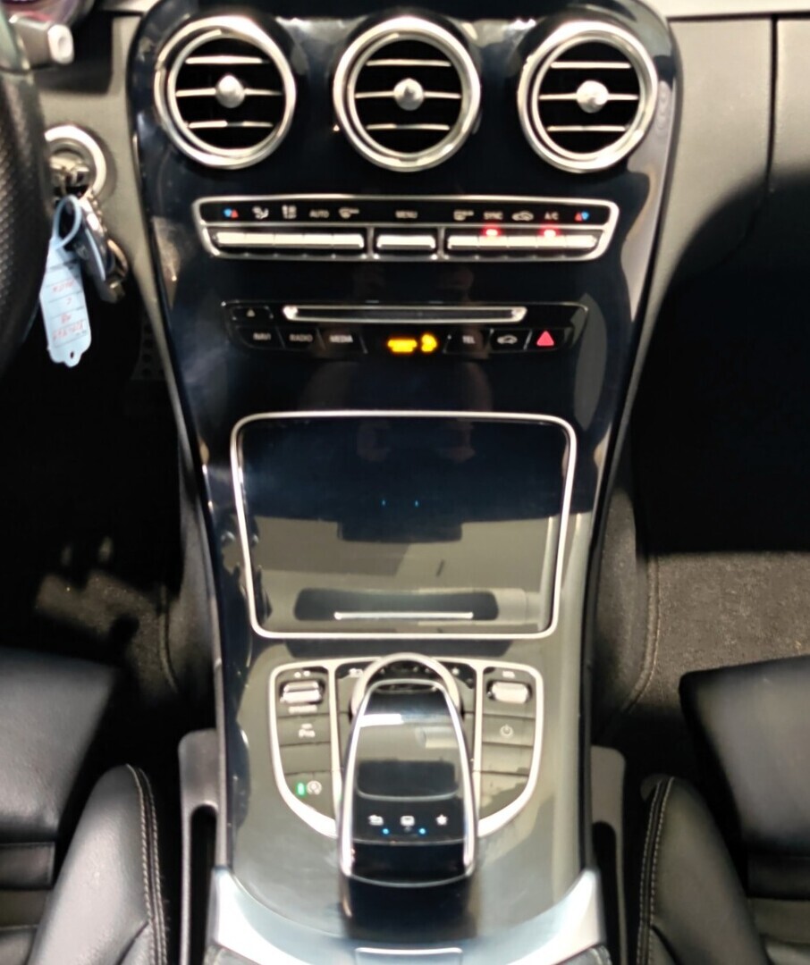 MERCEDES-BENZ C 2015