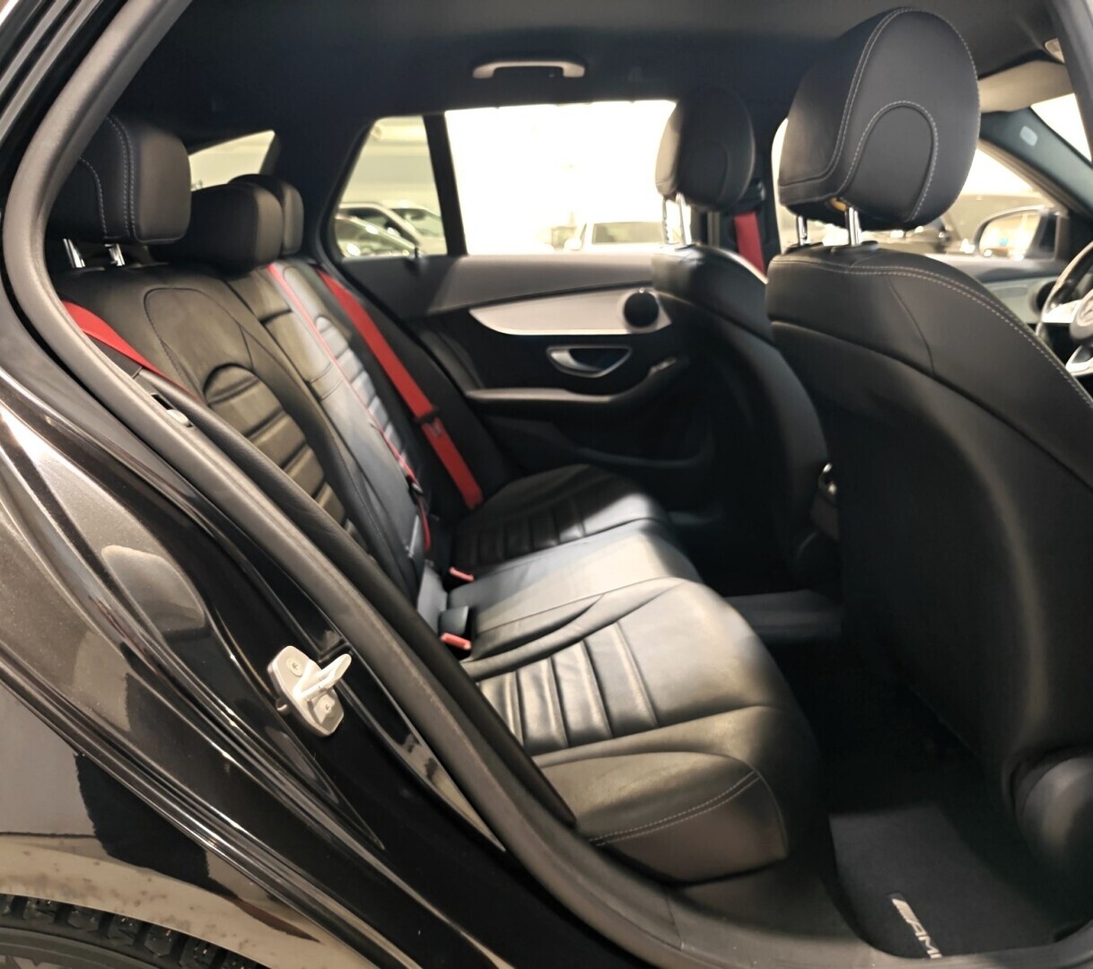 MERCEDES-BENZ C 2015