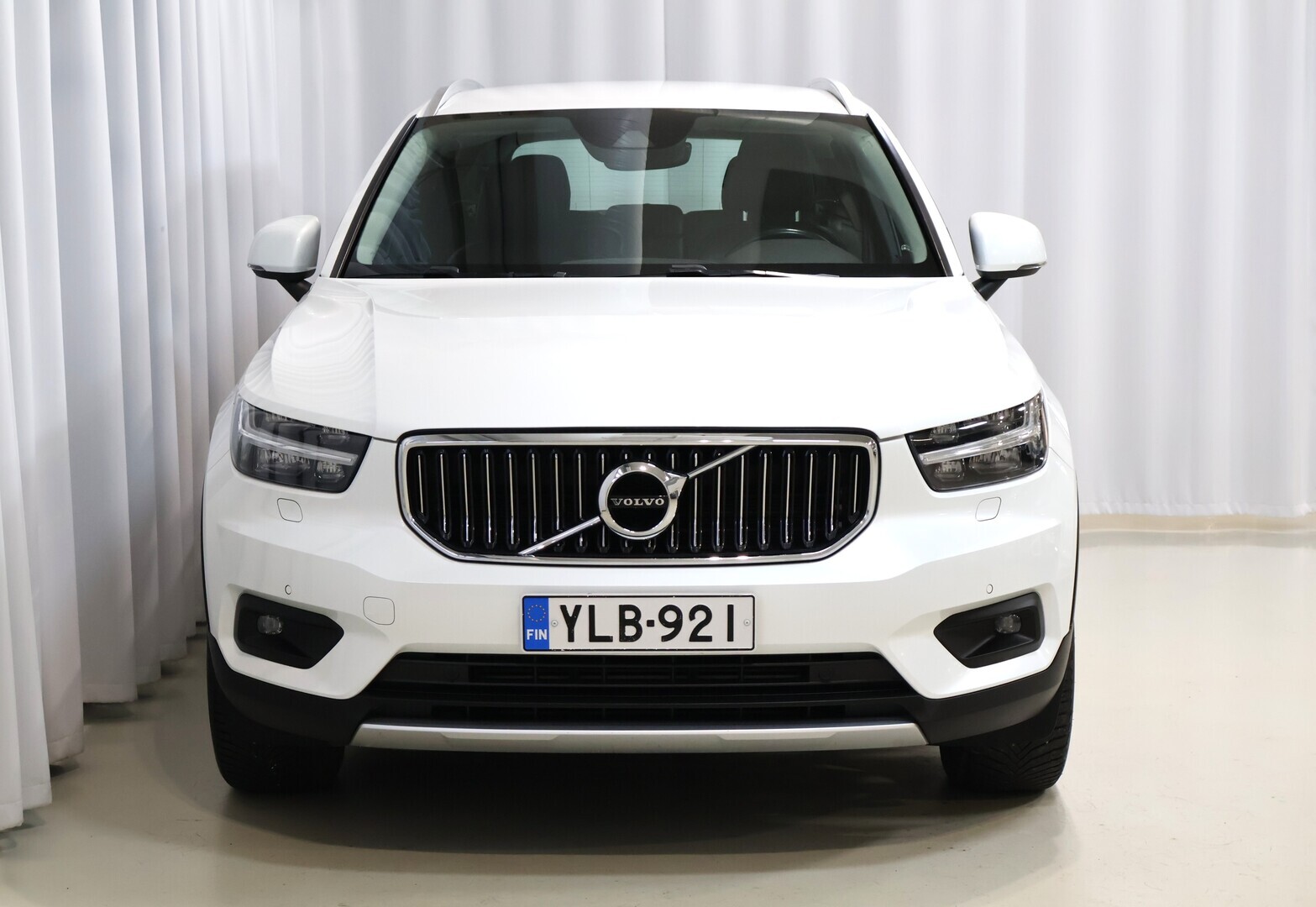 VOLVO XC40 2019