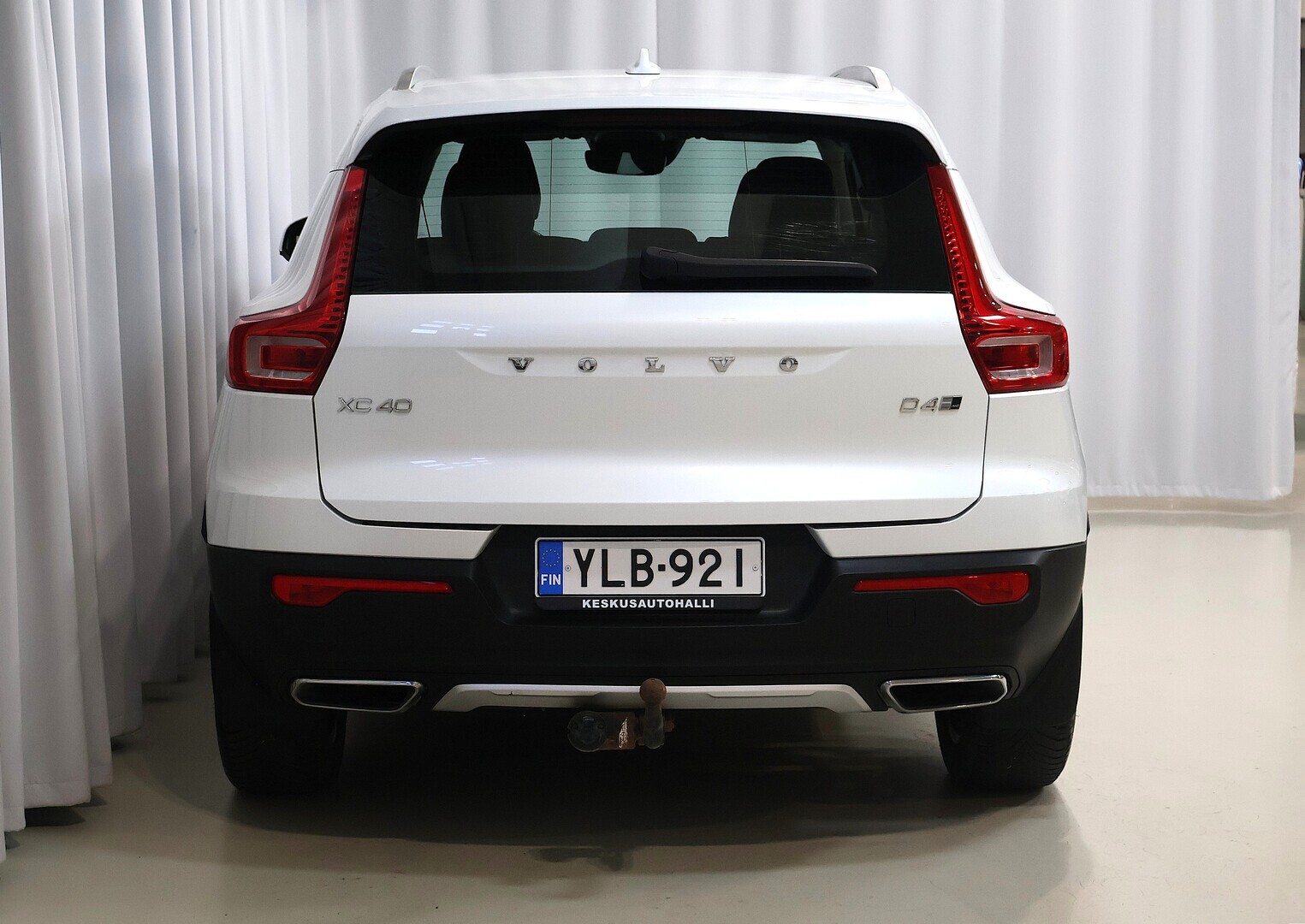 VOLVO XC40 2019