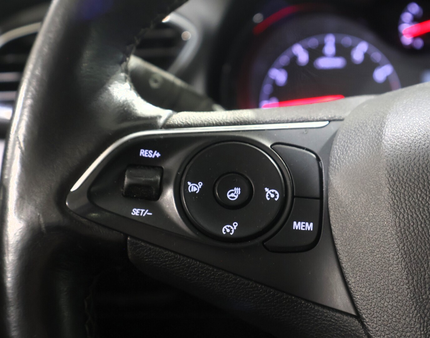 OPEL Grandland X 2019