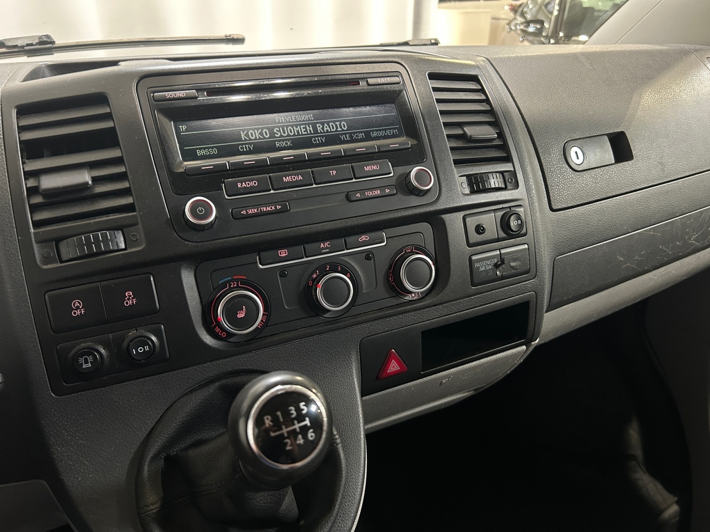 VOLKSWAGEN Transporter 2014