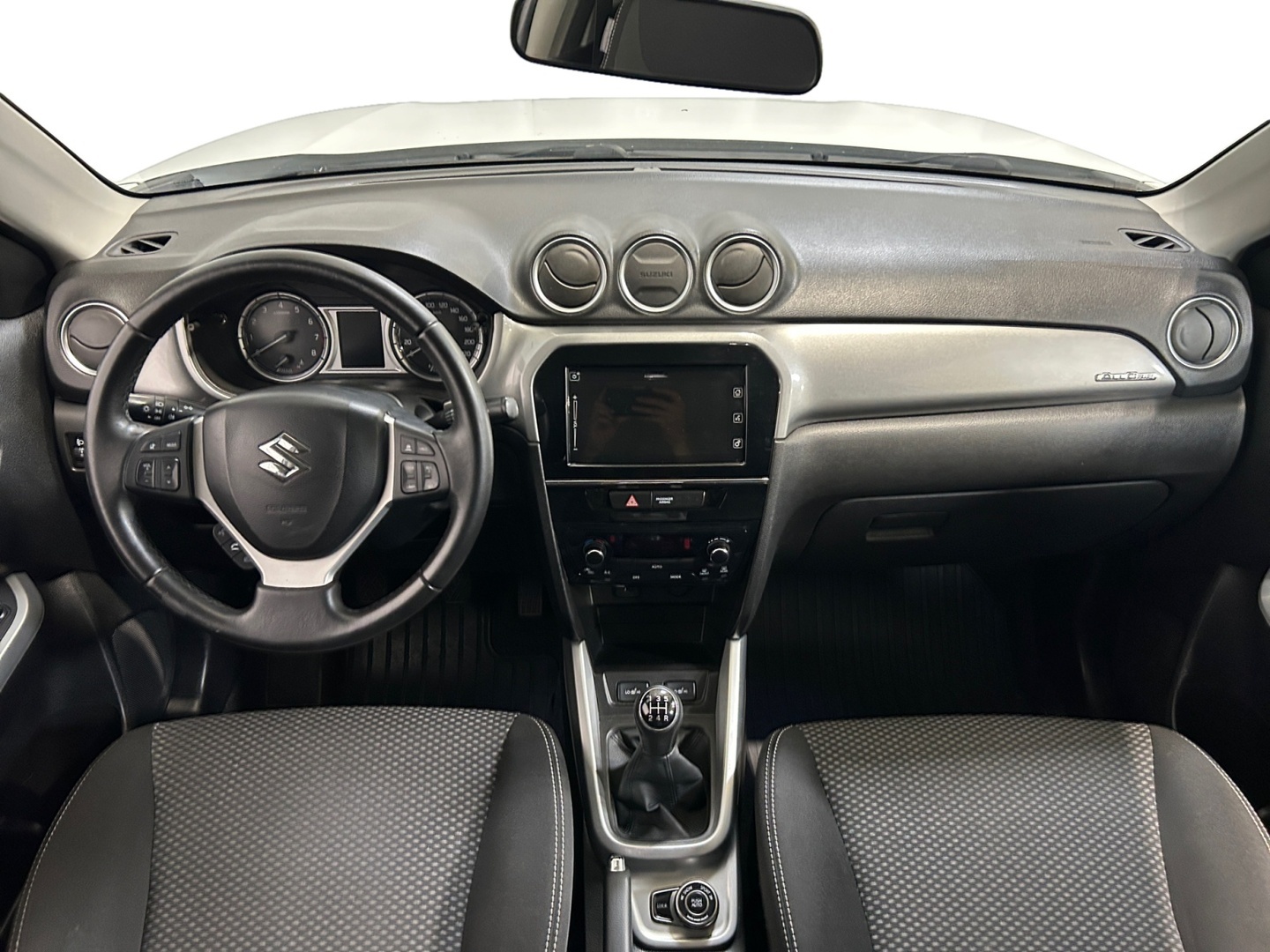 SUZUKI Vitara 2016