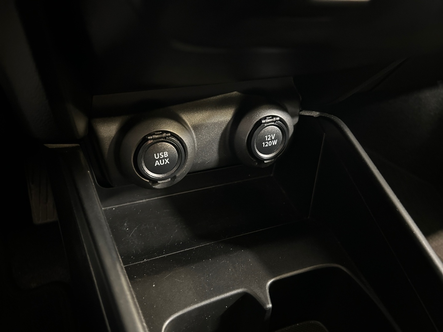 SUZUKI Swift 2023