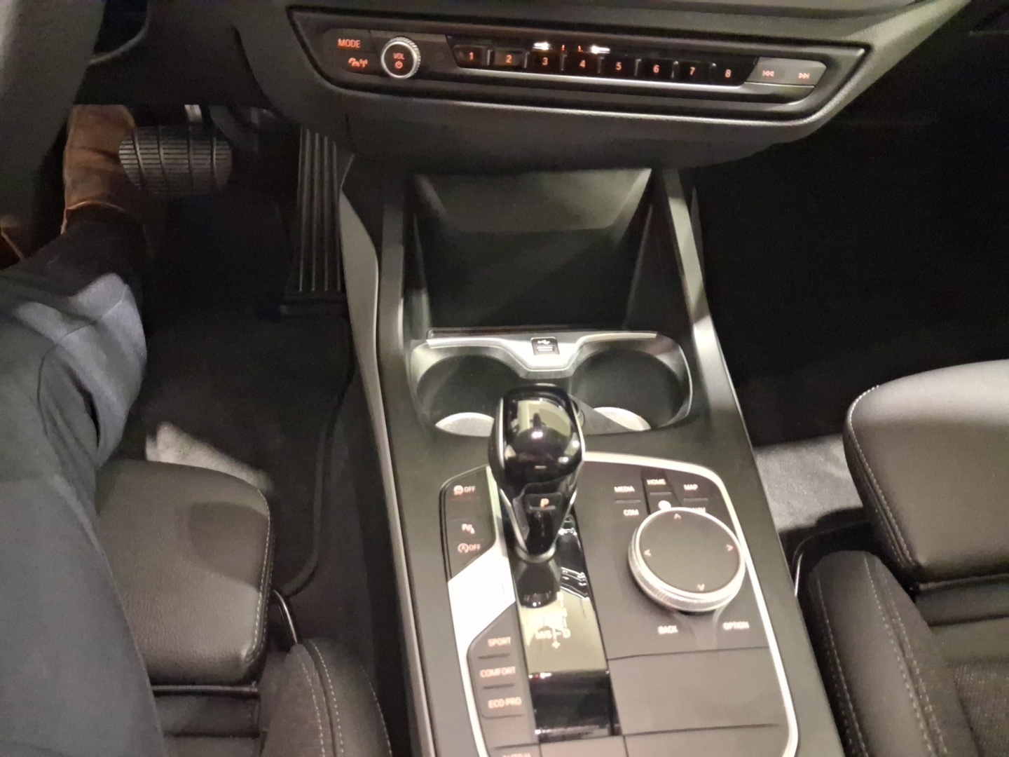 BMW 118 2023