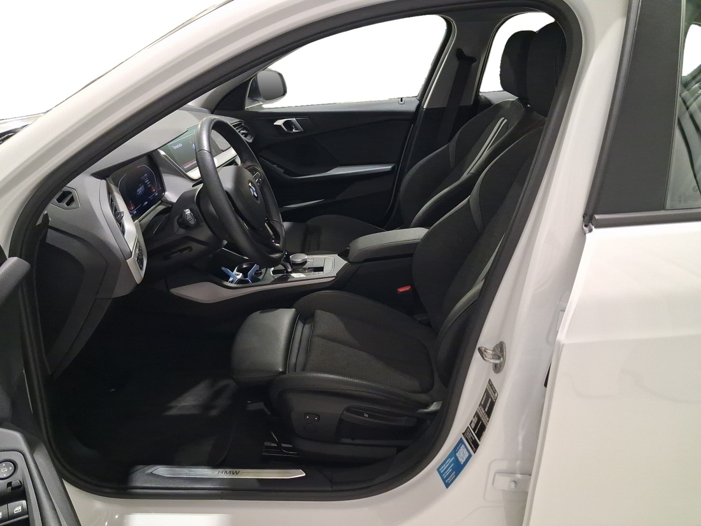 BMW 118 2023