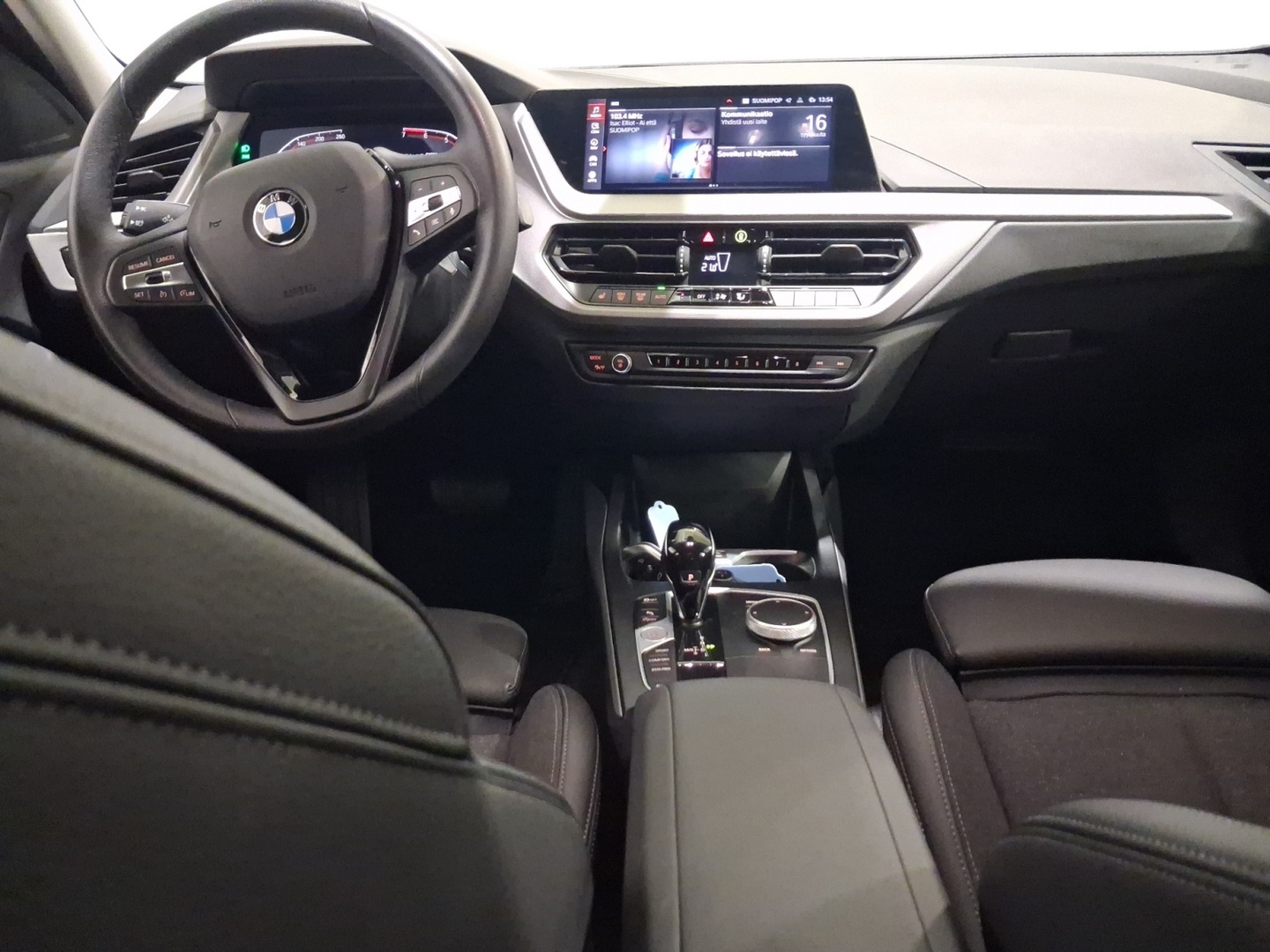 BMW 118 2023