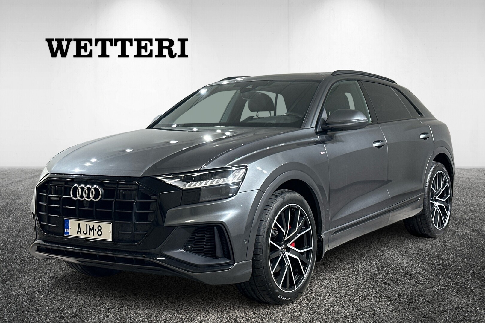 AUDI Q8 2019