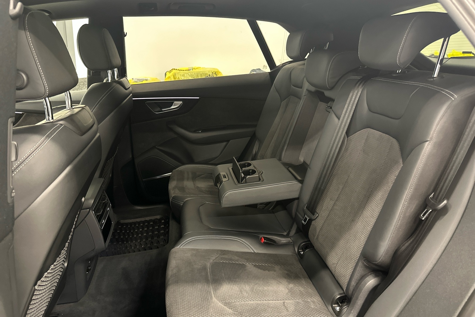 AUDI Q8 2019