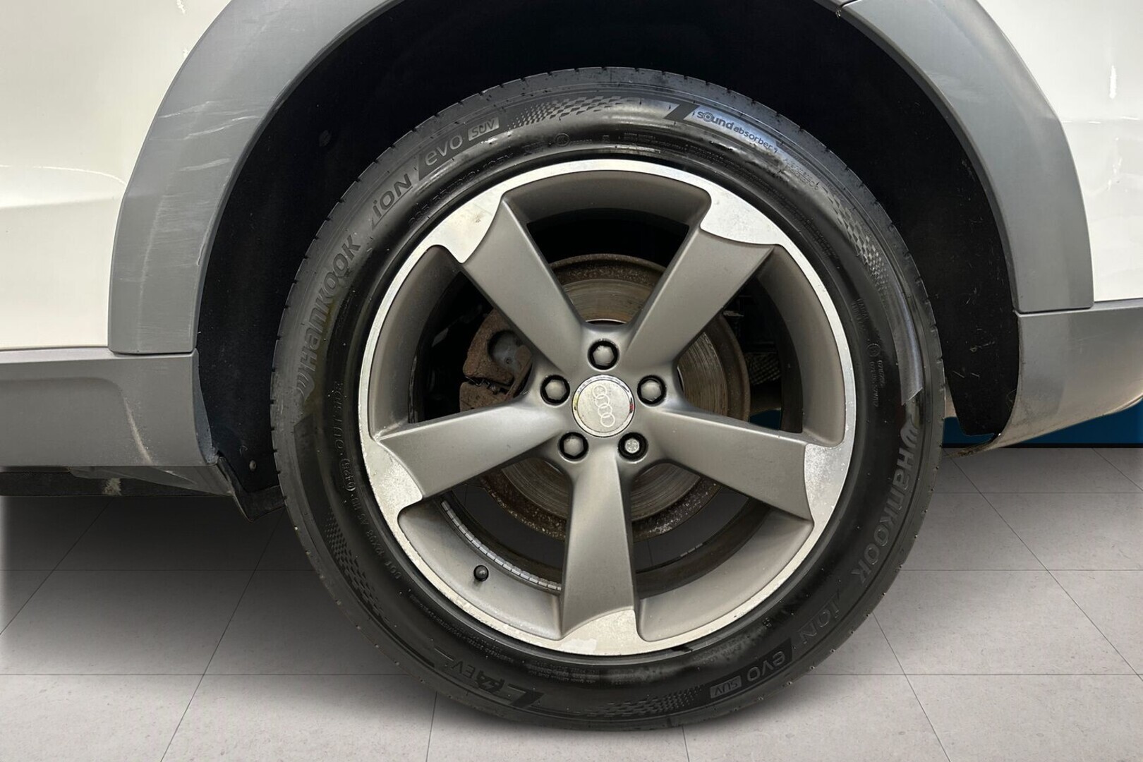 AUDI Q5 13