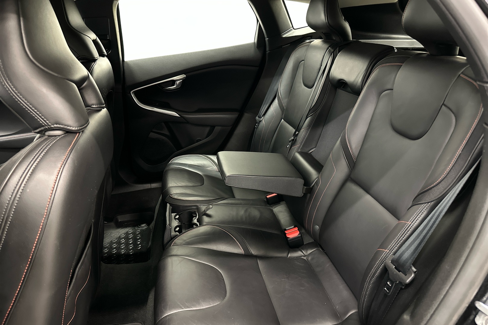 VOLVO V40 Cross Country 2015