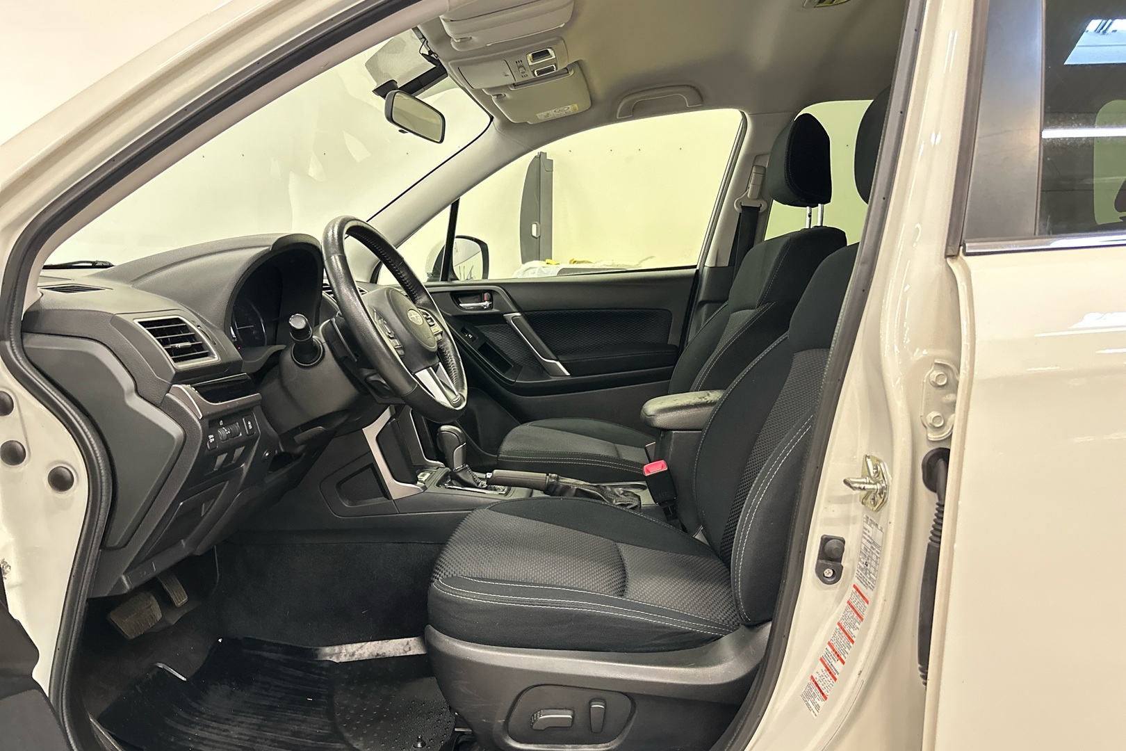 SUBARU Forester 2017