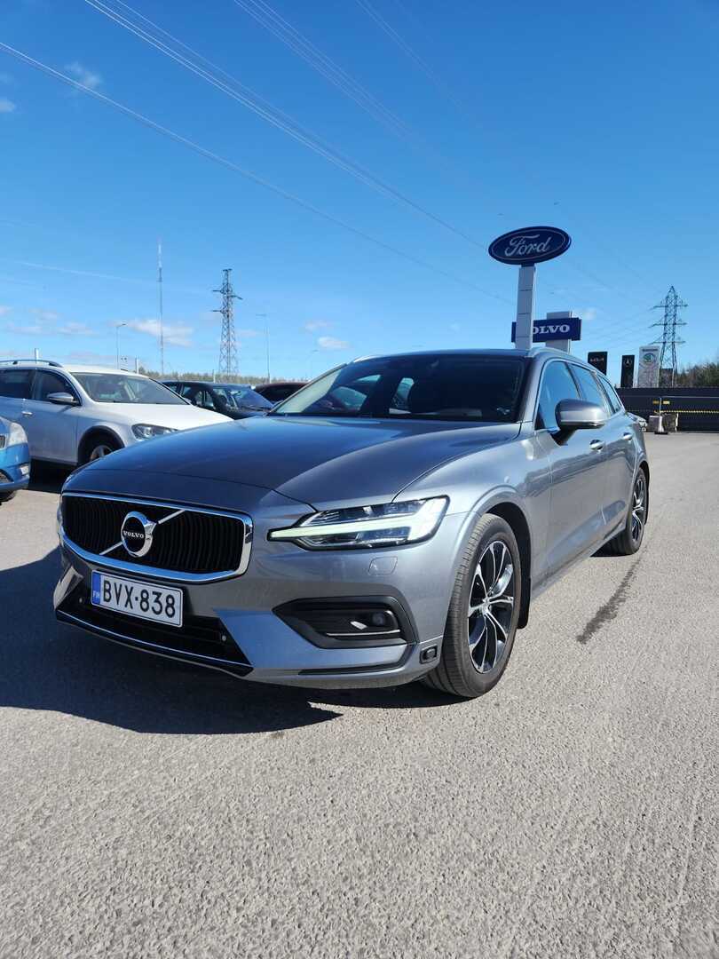 VOLVO V60 2020