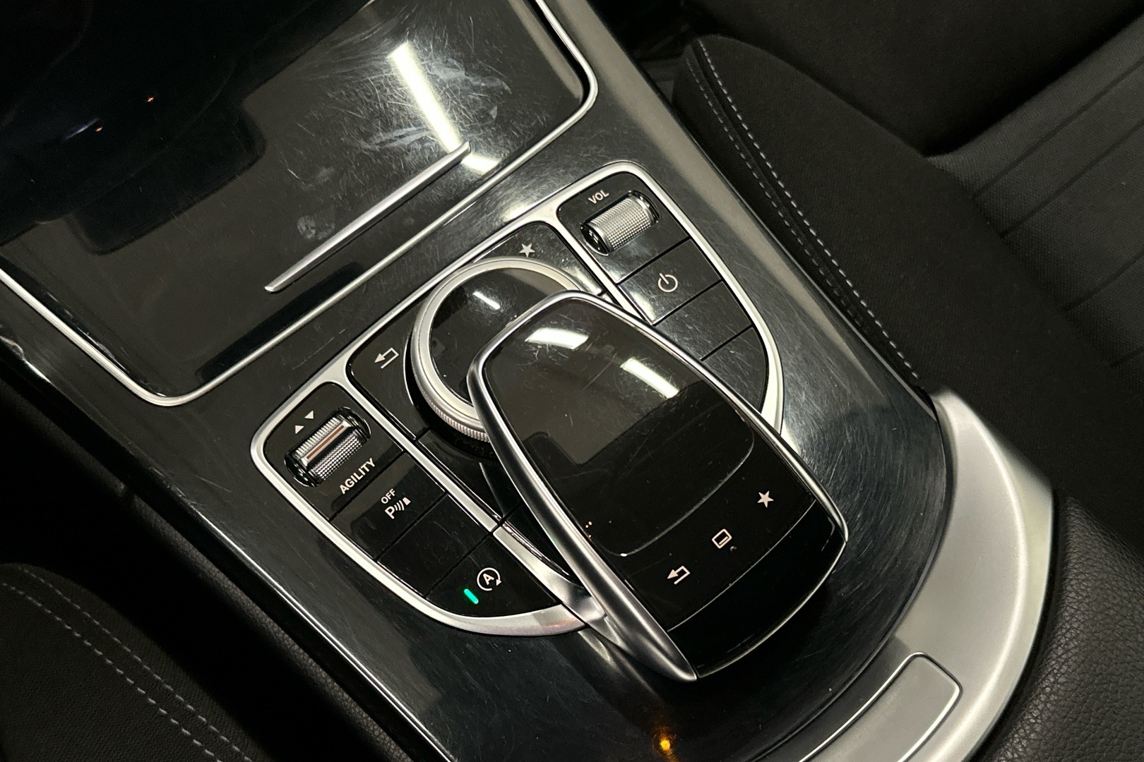 MERCEDES-BENZ C 2015