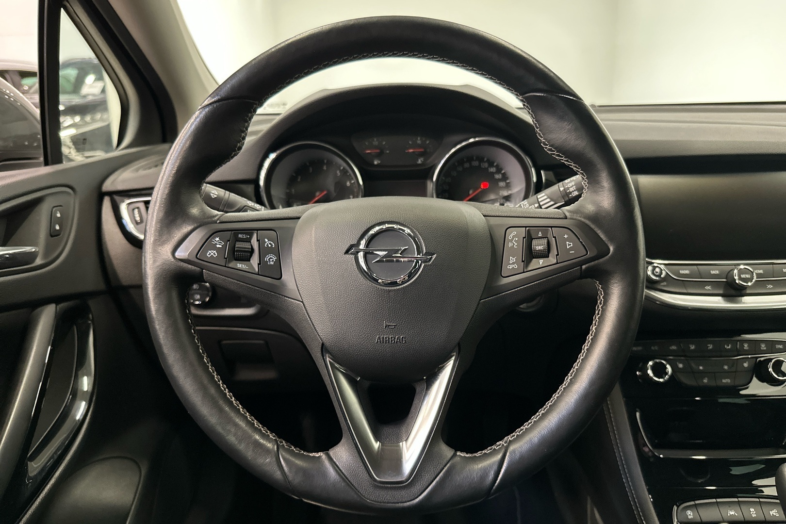 OPEL Astra 2017