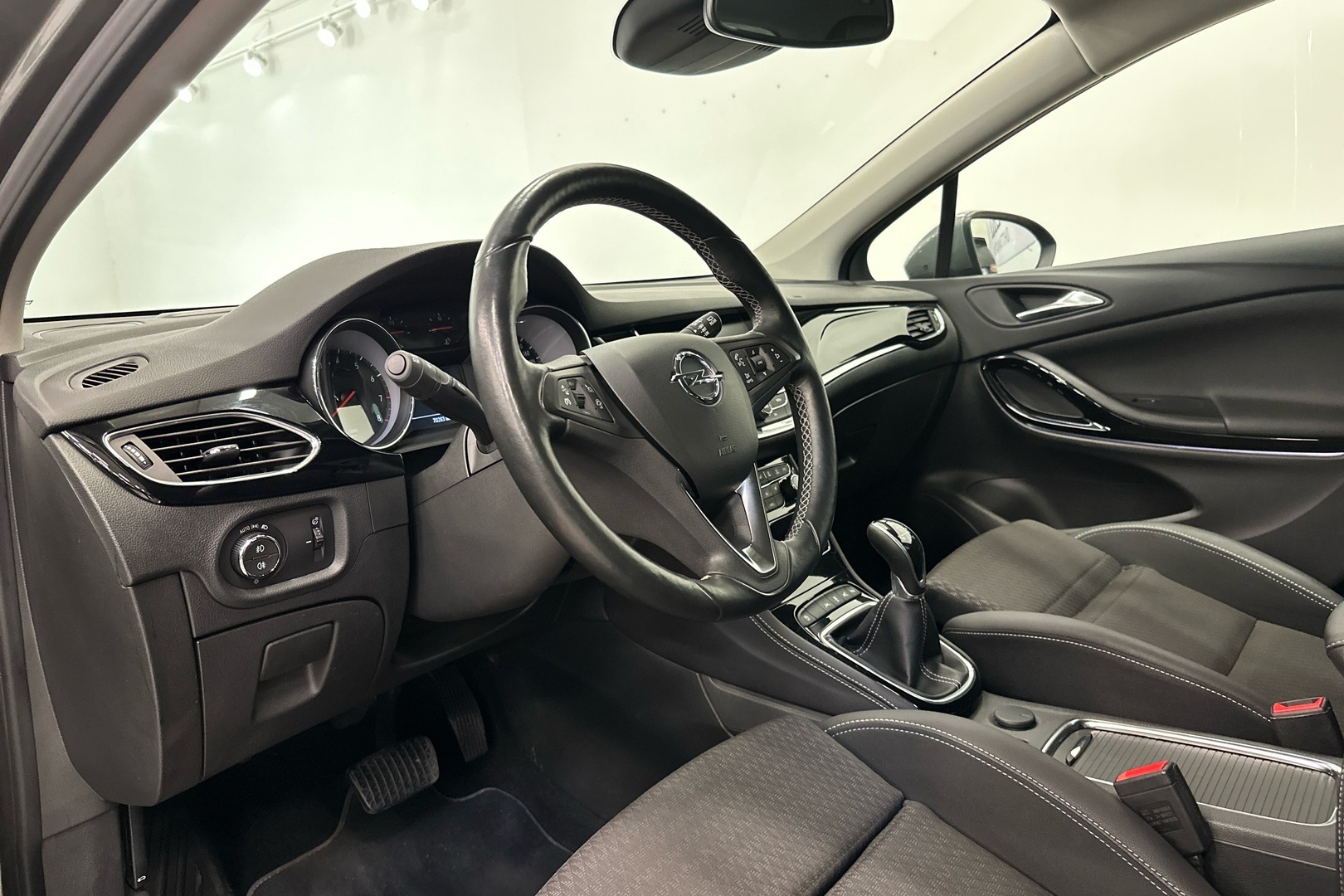 OPEL Astra 2017