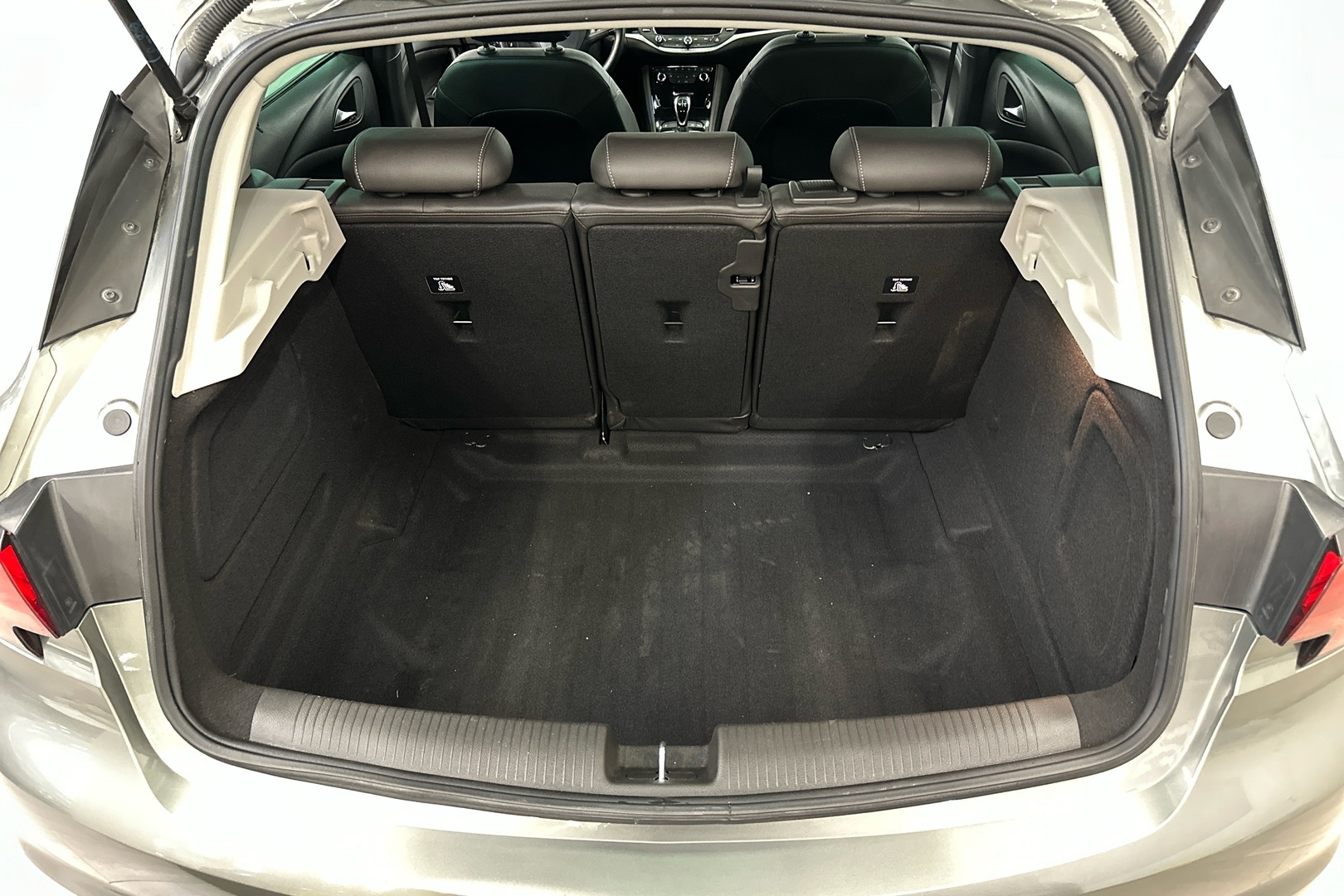 OPEL Astra 2017