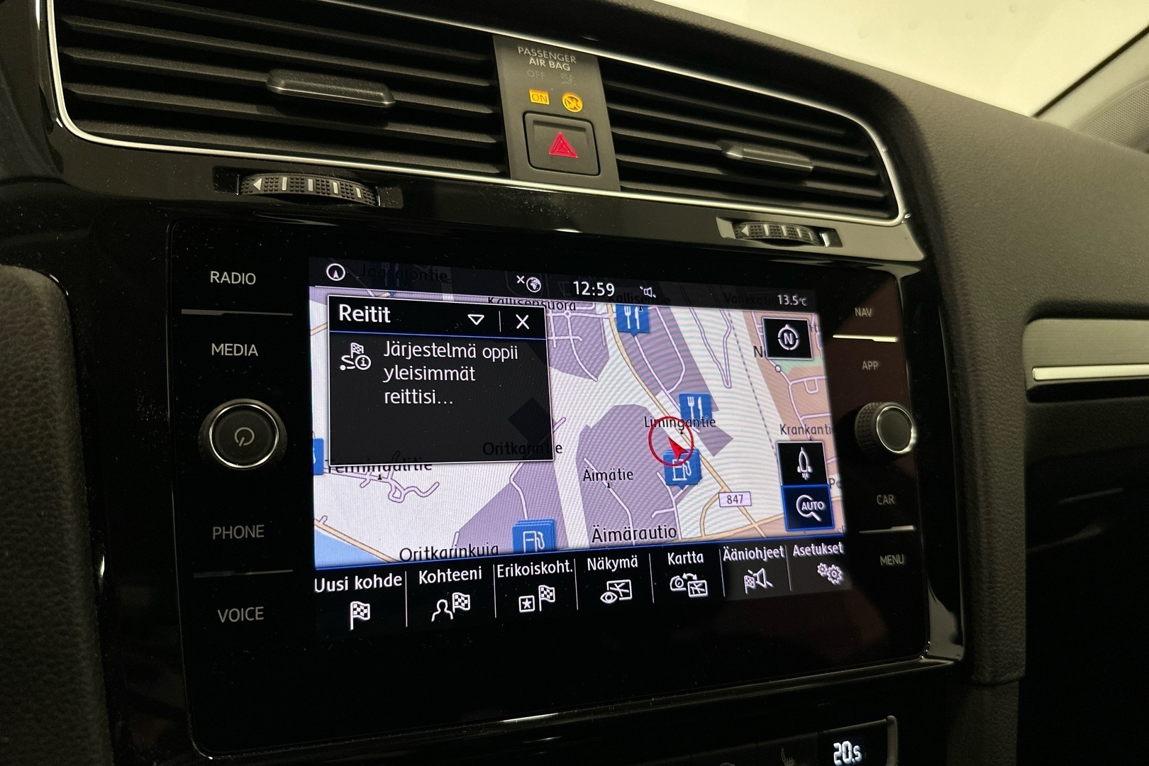 VOLKSWAGEN Golf 2019