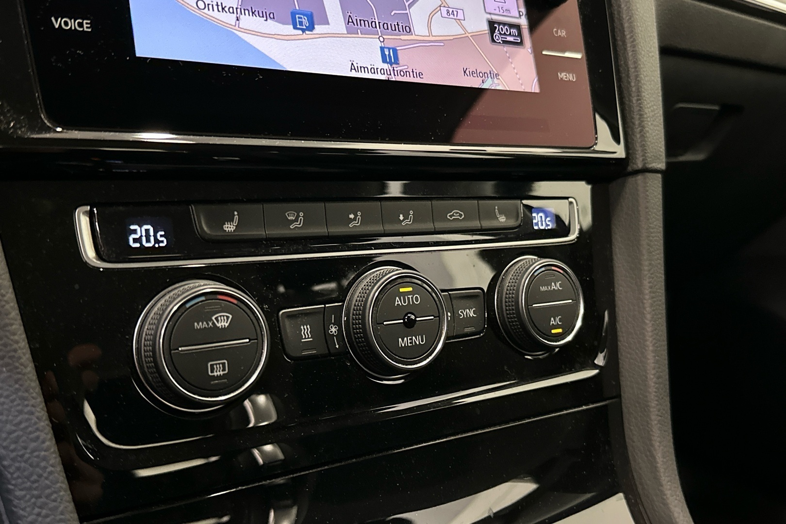VOLKSWAGEN Golf 2019