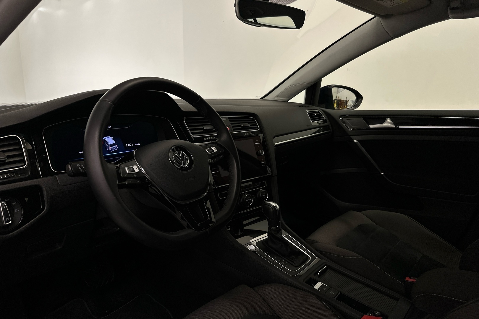 VOLKSWAGEN Golf 2019