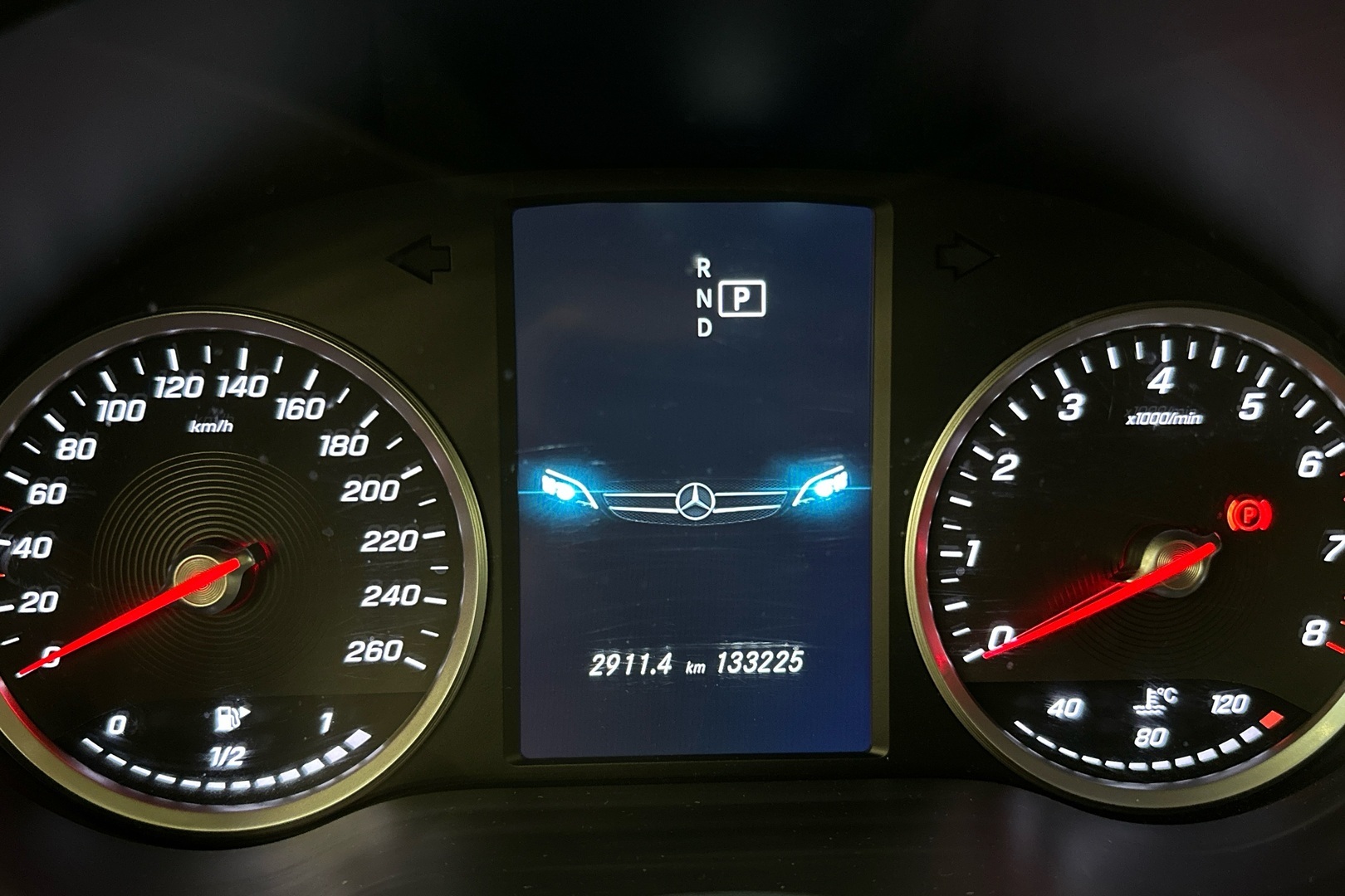 MERCEDES-BENZ C 2020