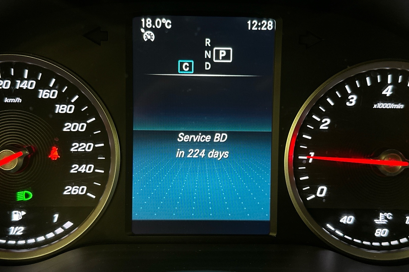 MERCEDES-BENZ C 2020