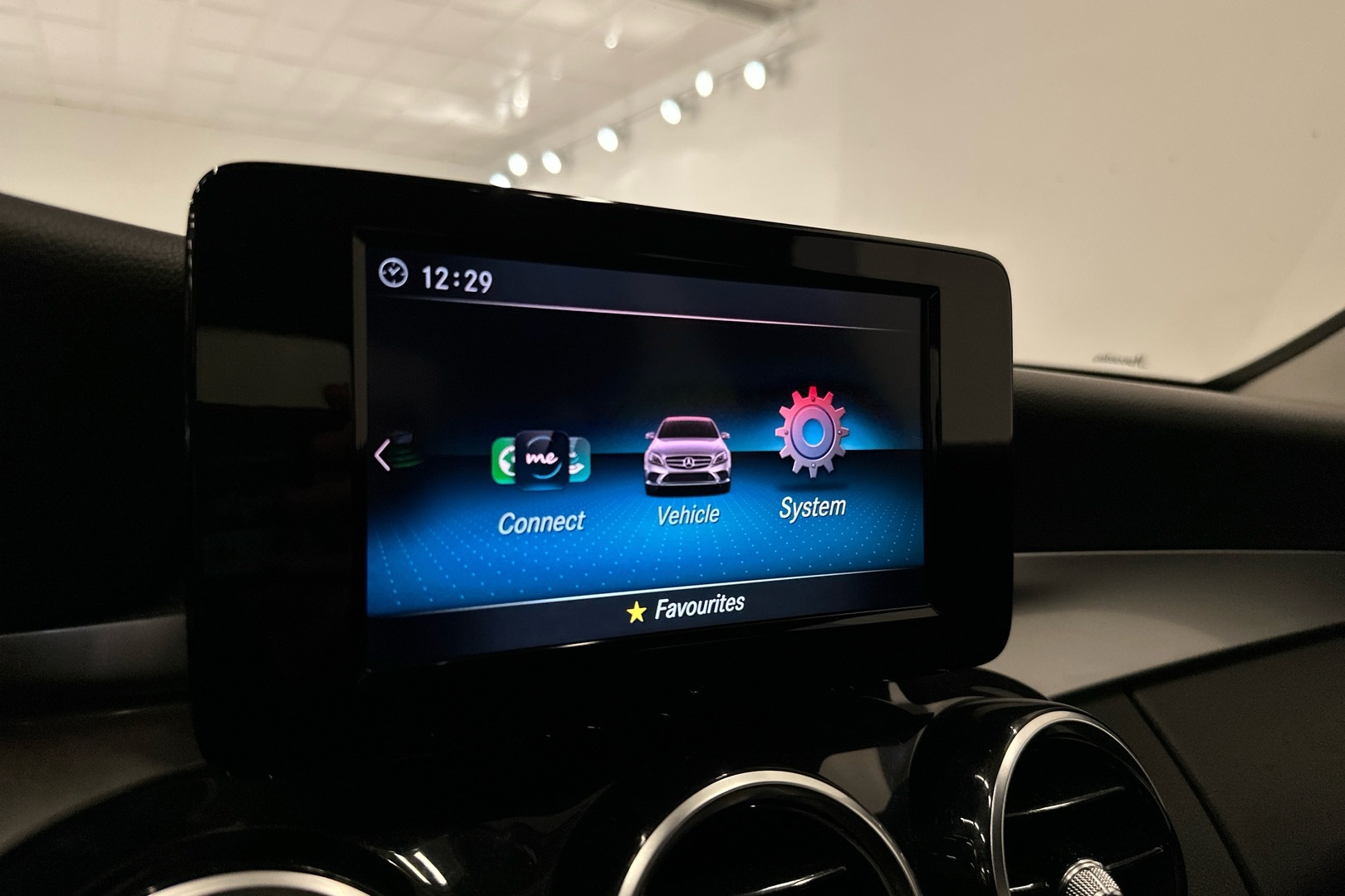 MERCEDES-BENZ C 2020